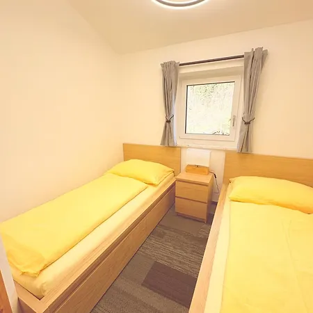 Apartment Haus Helga Hof bei Salzburg